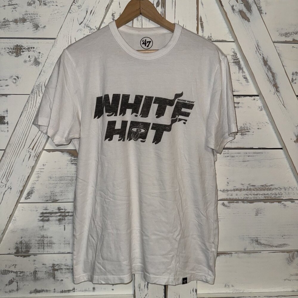 Miami Heat '47 White Hot Retro T-Shirt Adult Small Black Logo NBA Basketball